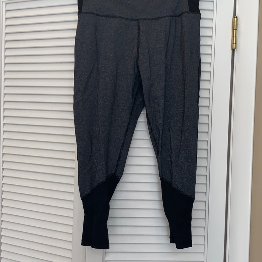 Workout crop pants